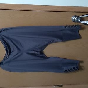 Woman's plus size Capri 2x